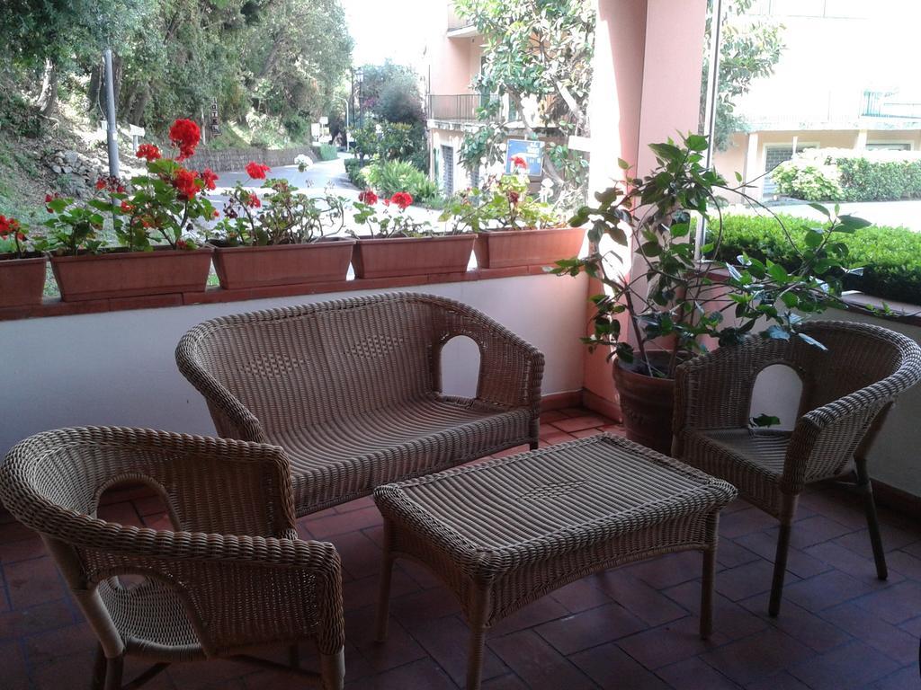 Da Zio Pino Hotell Maratea Exteriör bild